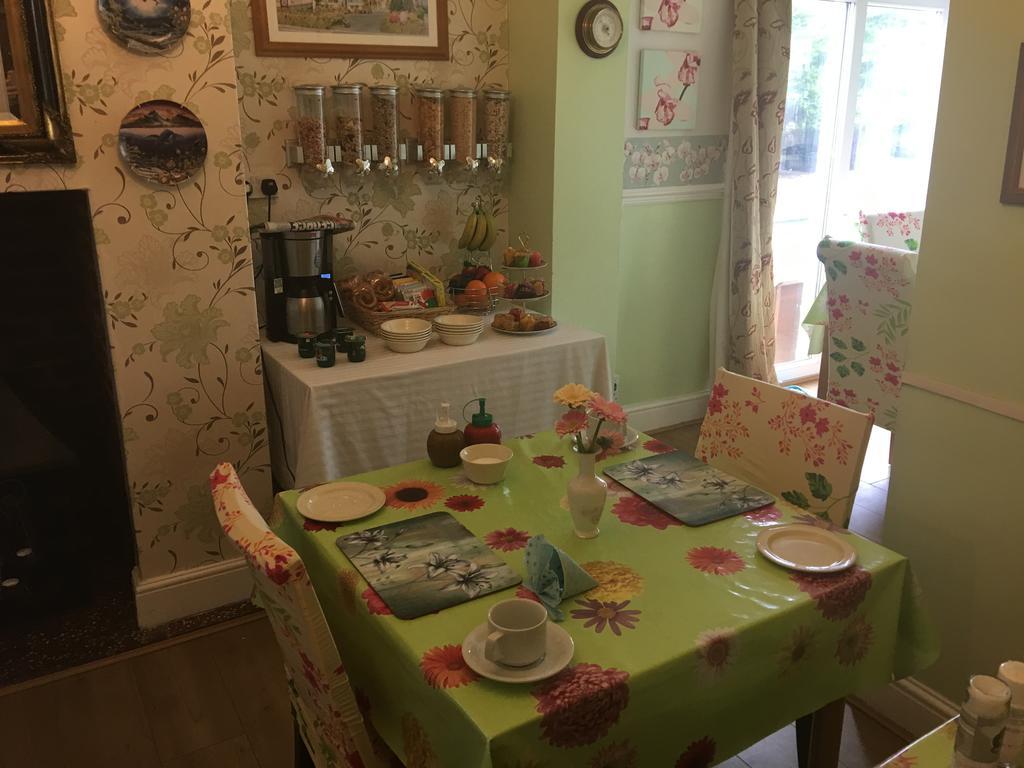 Jasmine House Bed and Breakfast New Quay Eksteriør billede